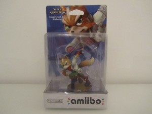 Amiibo SSB Fox Front