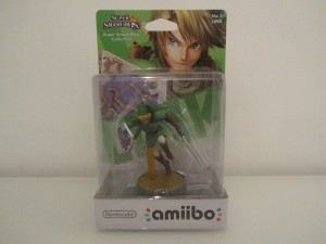 Amiibo SSB Link Front