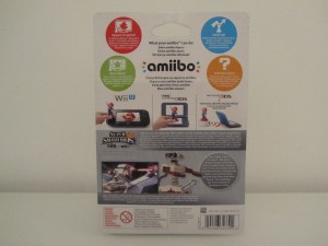 Amiibo SSB R.O.B Couleurs Famicom Back