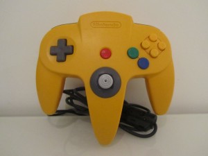 Manette Nintendo 64 Jaune Inside 1