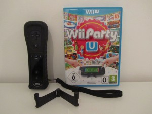 Wii Party U + Wiimote Inside 1