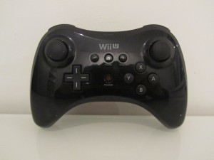 Wii U Pro Controller Inside 1