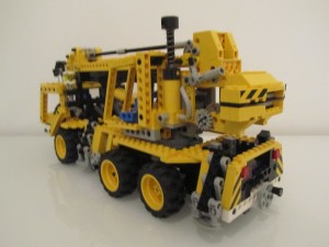Pneumatic Crane Truck A2