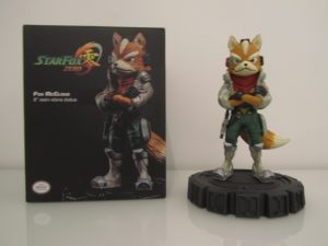 Statuette Fox McCloud Front